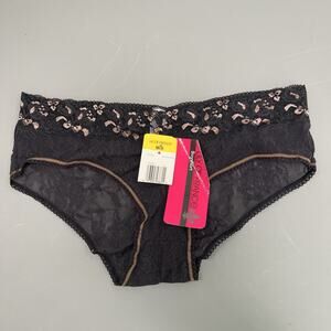 Lilly of France Lace Boyshorts Panty Underwear Medium 6 Black Gold NWT 2121504